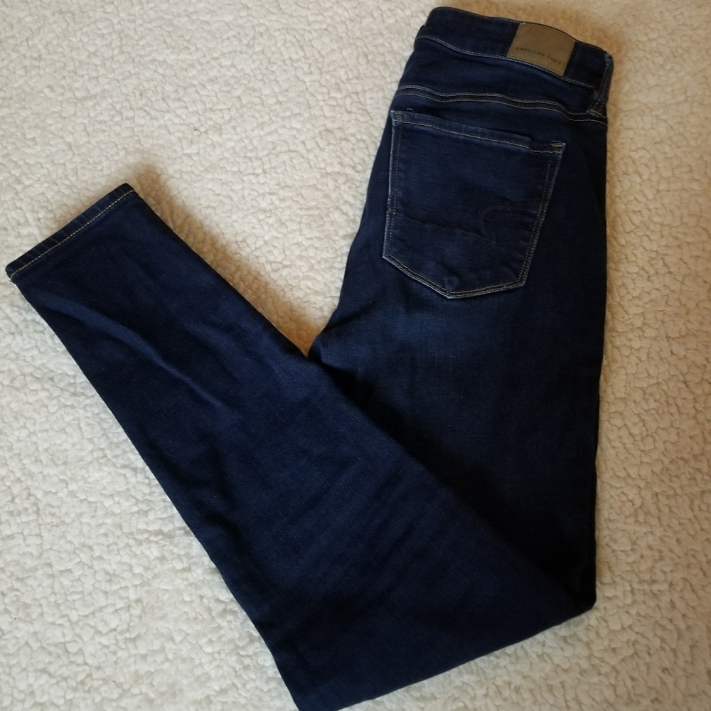 Dark wash skinny jeans